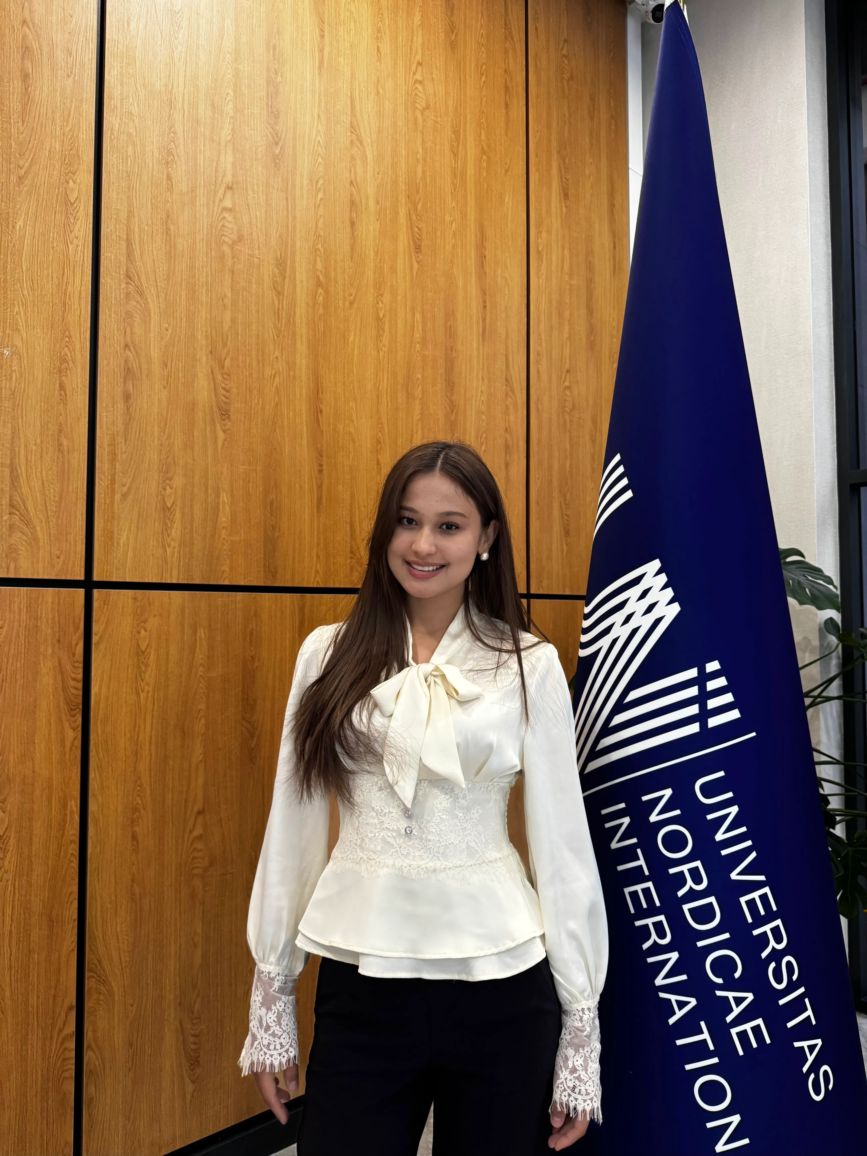 Madinabonu Abdusalomova