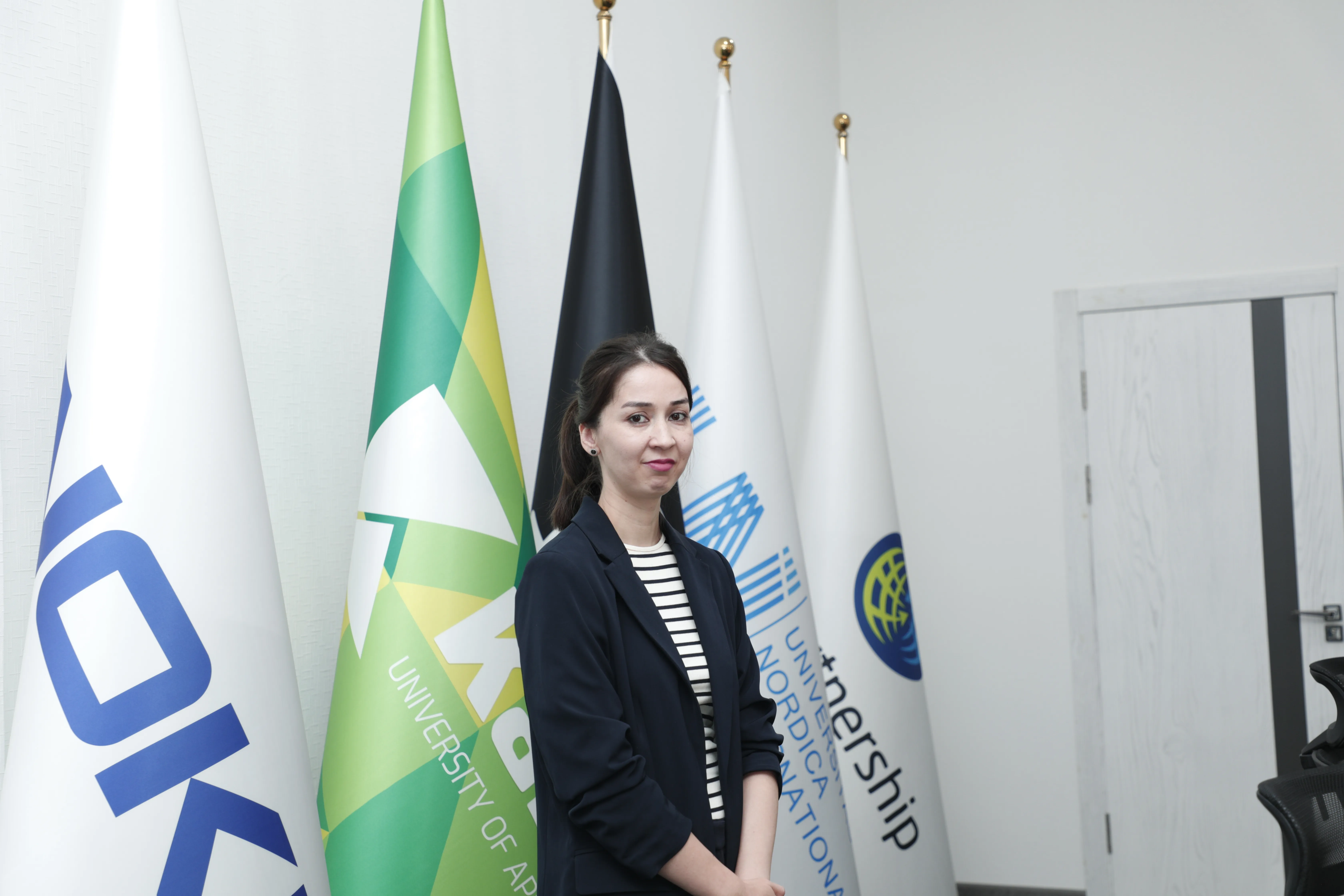 Erkak ogzida orgazm video YouTubeda porno tomosha qiling.