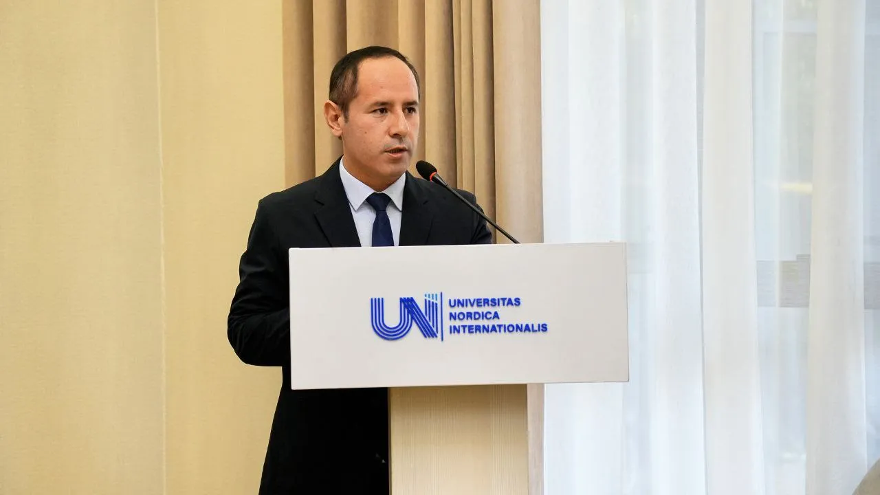 photo-2025-11-08-19-39-17-3