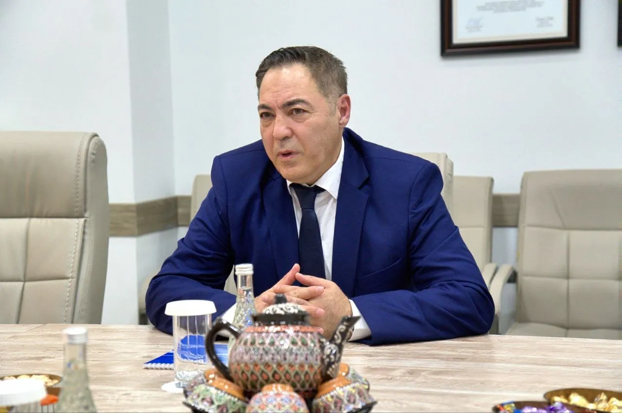 photo-2026-04-10-22-47-13-3